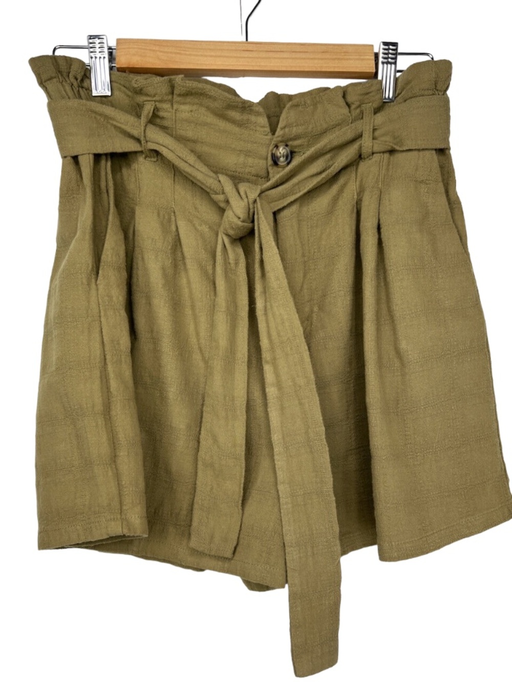 Good Luck Gem Olive Green Paperbag Waist Shorts Size Medium
